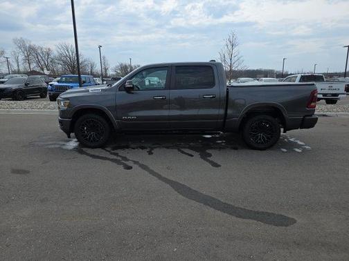 Granite Crystal Metallic Clearcoat 2022 RAM 1500 Laramie