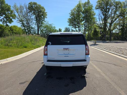 Summit White 2020 GMC Yukon SLT Standard Edition