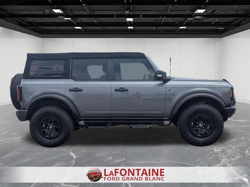 Carbonized Gray Metallic 2022 Ford Bronco Wildtrak