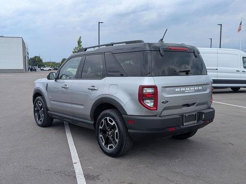 Silver Metallic 2021 Ford Bronco Sport Outer Banks