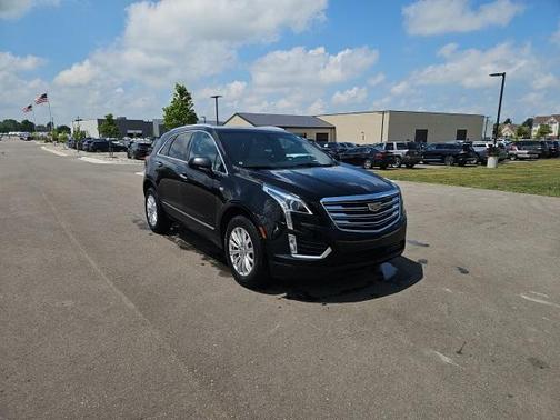 2017 Cadillac XT5 Base