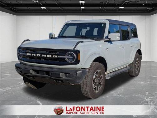 2024 Ford Bronco Outer Banks