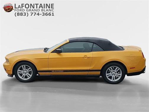 2012 Ford Mustang V6
