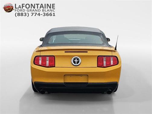 2012 Ford Mustang V6