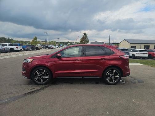 2019 Ford Edge ST