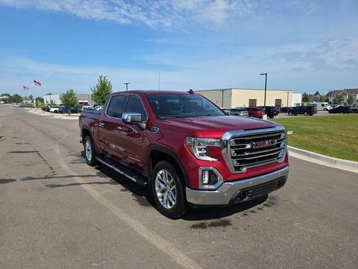 Red Quartz Tintcoat 2019 GMC Sierra 1500 SLT