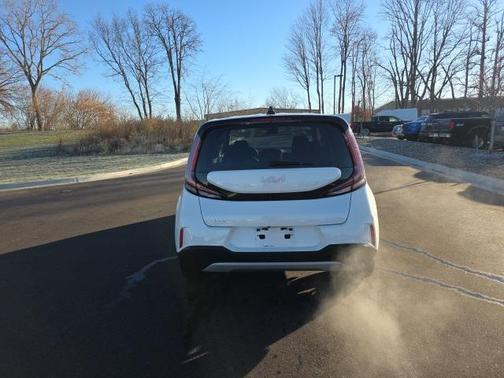 2024 Kia Soul LX