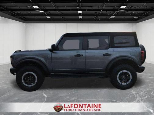Carbonized Gray Metallic 2022 Ford Bronco Black Diamond