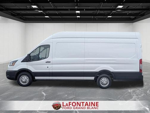 Oxford White 2023 Ford Transit-250 Base