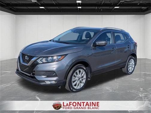 2022 Nissan Rogue Sport SV