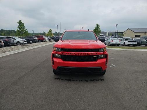 2020 Chevrolet Silverado 1500 Custom