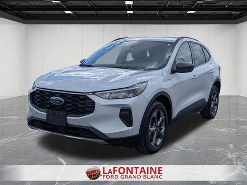 Silver Metallic 2025 Ford Escape ST-Line