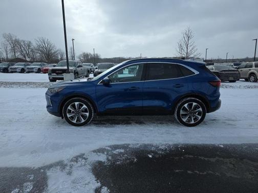 2023 Ford Escape Platinum