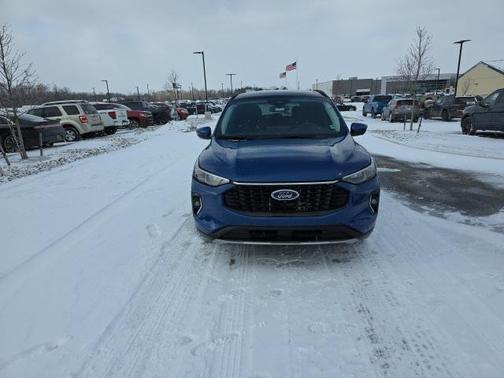 2023 Ford Escape Platinum