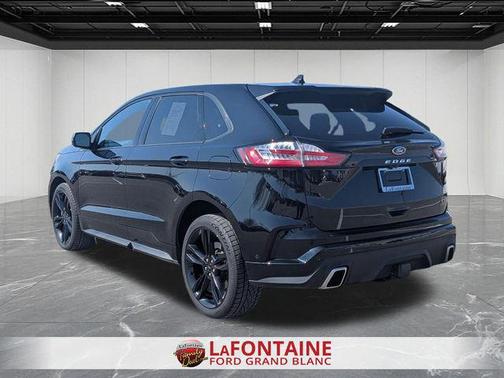 Agate Black Metallic 2023 Ford Edge ST