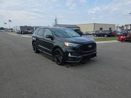 Agate Black Metallic 2023 Ford Edge ST