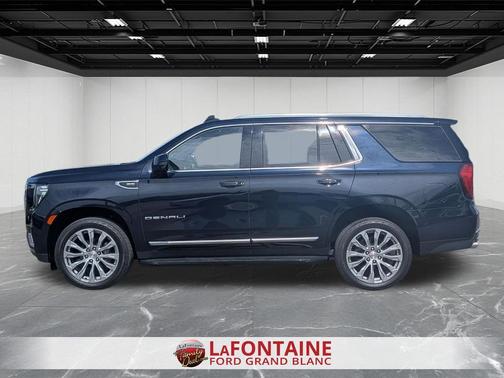 Midnight Blue Metallic 2022 GMC Yukon Denali