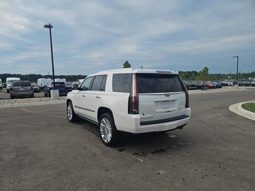 2016 Cadillac Escalade Platinum