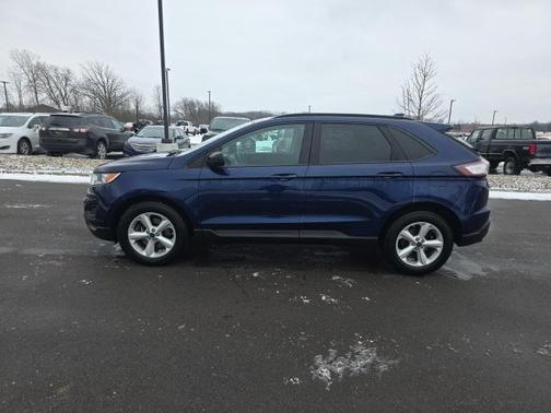 2016 Ford Edge SE