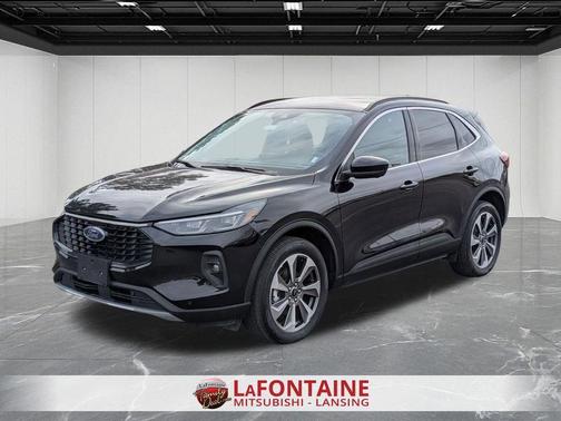 Agate Black Metallic 2024 Ford Escape Platinum