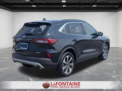 Agate Black Metallic 2024 Ford Escape Platinum