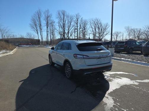 2020 Lincoln Nautilus Reserve