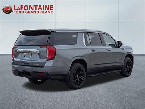 2022 GMC Yukon XL SLE