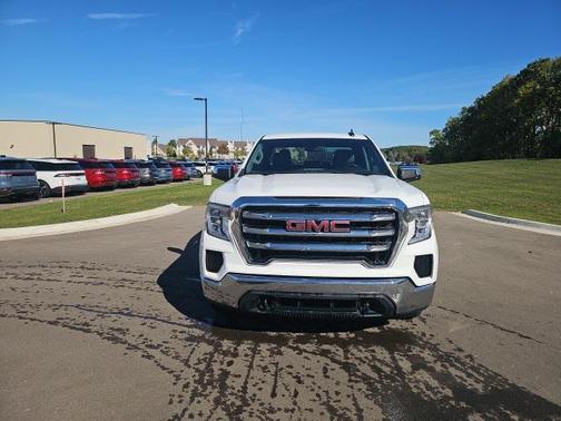 2020 GMC Sierra 1500 SLE
