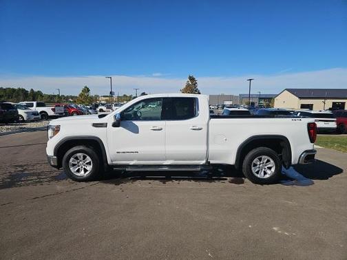 2020 GMC Sierra 1500 SLE