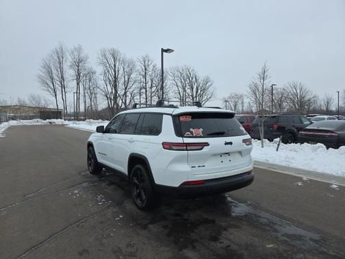 2021 Jeep Grand Cherokee L Altitude