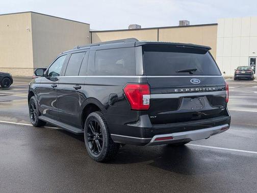 Agate Black Metallic 2024 Ford Expedition Max XLT