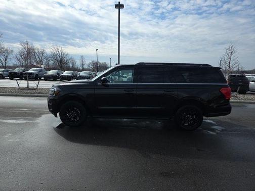 Agate Black Metallic 2024 Ford Expedition Max XLT