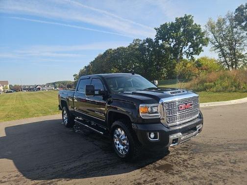2019 GMC Sierra 2500 Denali