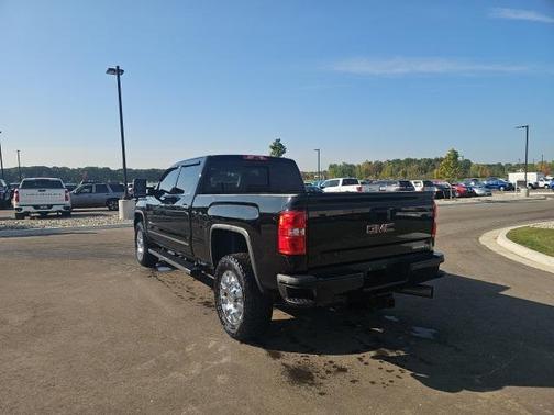 2019 GMC Sierra 2500 Denali