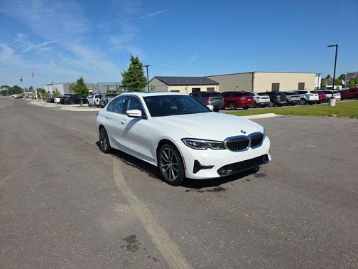 Alpine White 2021 BMW 330 xDrive