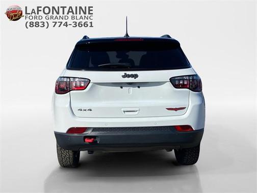 2024 Jeep Compass Trailhawk