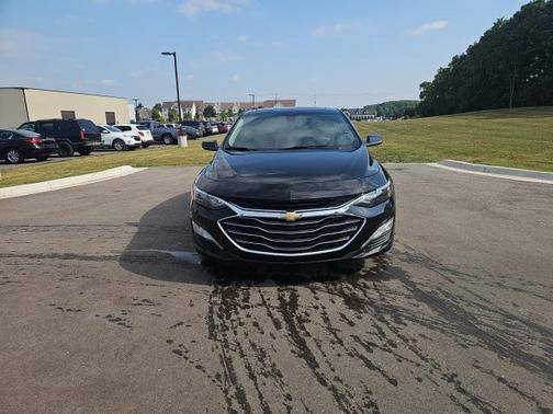 2021 Chevrolet Malibu FWD LT