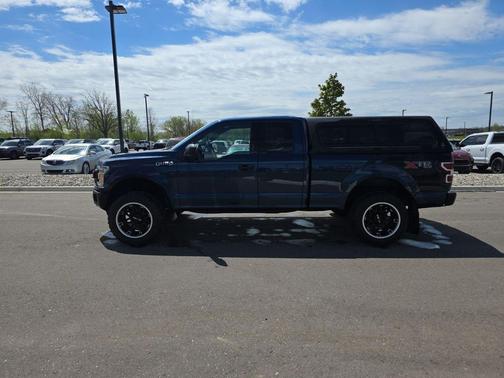 Blue 2019 Ford F-150 XLT