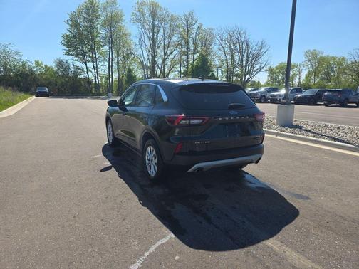 Agate Black Metallic 2023 Ford Escape Active