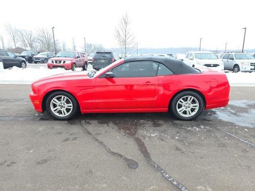 2014 Ford Mustang V6