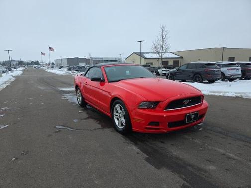 2014 Ford Mustang V6