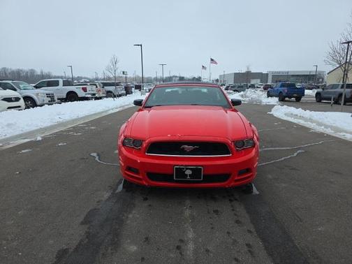 2014 Ford Mustang V6