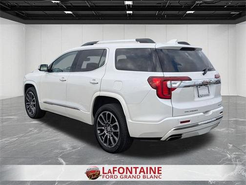 2020 GMC Acadia Denali