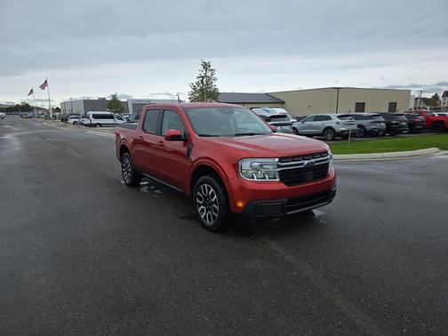 Hot Pepper Red Metallic Tinted Clearcoat 2023 Ford Maverick Lariat