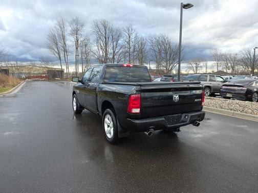 2016 RAM 1500 Tradesman/Express