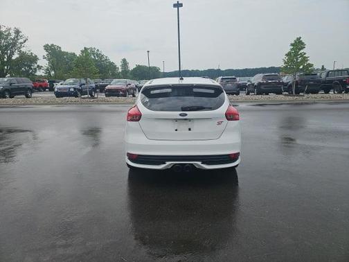 2018 Ford Focus ST
