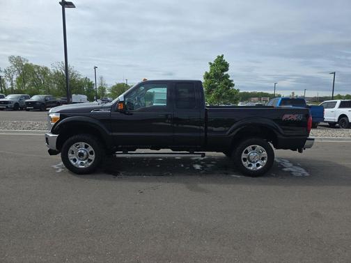 Shadow Black 2016 Ford F-350 Lariat