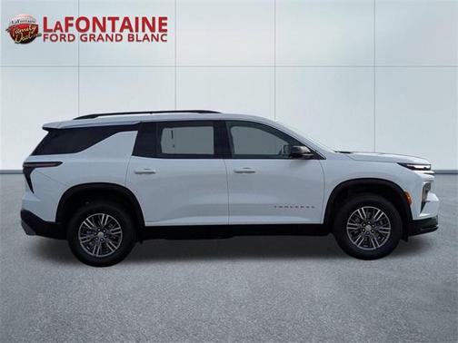 2024 Chevrolet Traverse LT