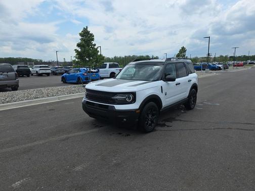 Oxford White 2026 Ford Bronco Sport Big Bend