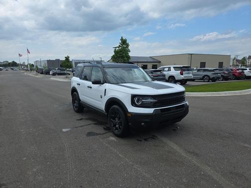 Oxford White 2026 Ford Bronco Sport Big Bend